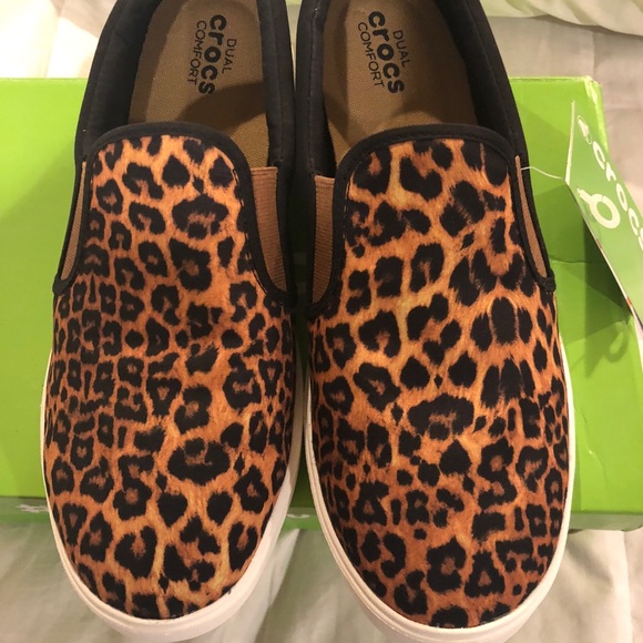 crocs leopard slip on
